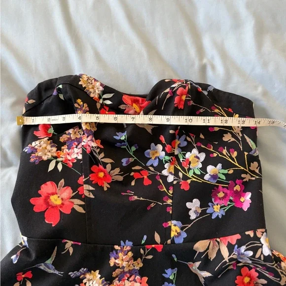 🌺Express Black Strapless A-Line Cocktail Dress with Vibrant Colors - Picture 7 of 8